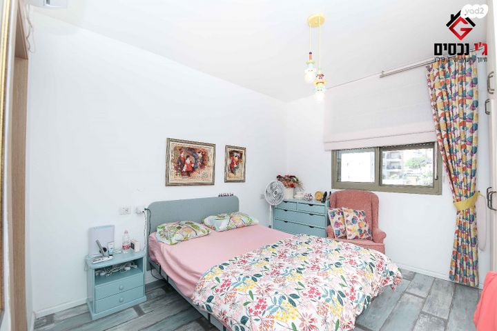 דירה, הדרים, חלומות זכרון, זכרון יעקב