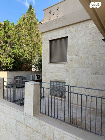 דו משפחתי, הוד הכרמל, דניה, חיפה