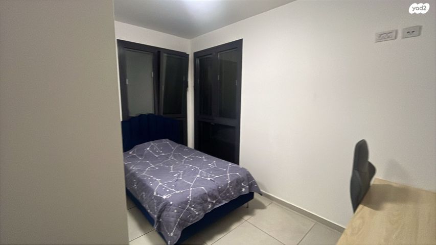 דירה, הרב ניסנבאום, בת ים