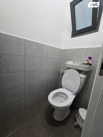 דירה, בעל התניא, בעל התניא, לוד