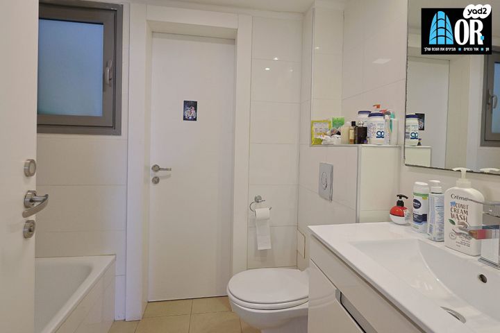 דירה, משה שמיר, נווה גן, פתח תקווה