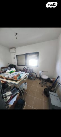 דירה, ש"י עגנון 3, נתניה