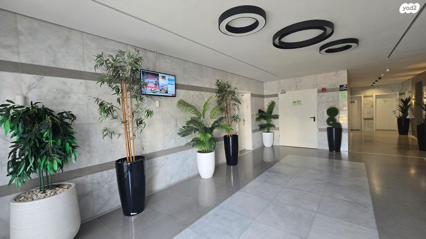 דירה, שליו, נתיבות מערב, נתיבות