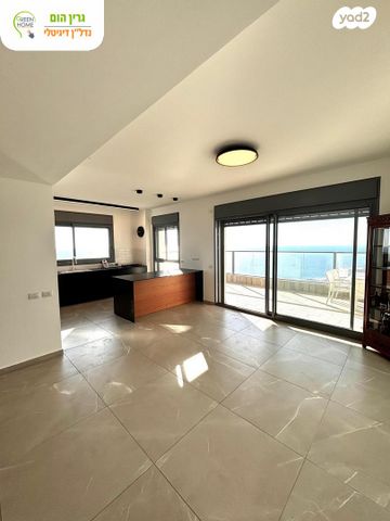 דירה, נוף הטיילת, נתניה