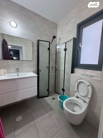 דירה, כרמי הנדיב, אחוזת רוטנר, קרית מלאכי