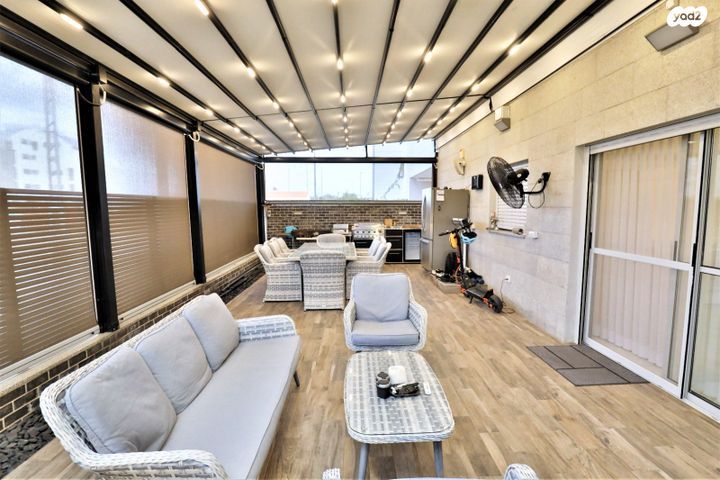 טריפלקס, דרך דון יצחק אברבנאל 9, רמת אפרים, נתניה