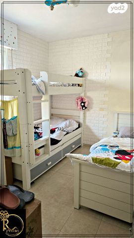 דירה, הנחלים, הנחלים, מעלה אדומים