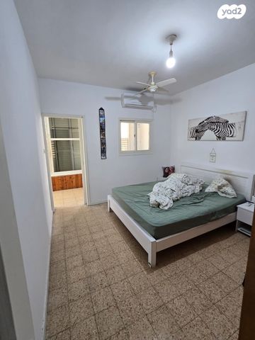 דירה, זמנהוף 19, לב העיר, בת ים