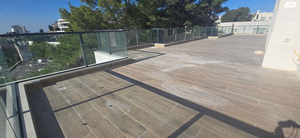 גג/ פנטהאוז, יותם, שמבור, חיפה