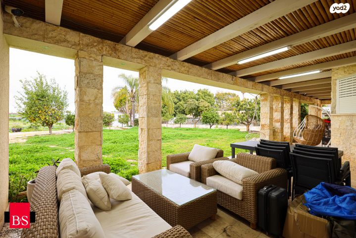 משק חקלאי/ נחלה, דרך הארז, בורגתה, בורגתה