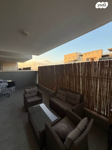 דירה, נתיבות