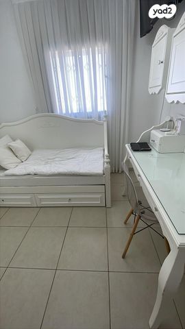 דירה, האיכרים 5, גני אזור, אזור