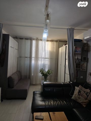 דירה, שמואל שרירא 7, רביבים, גני ראשון, ראשון לציון