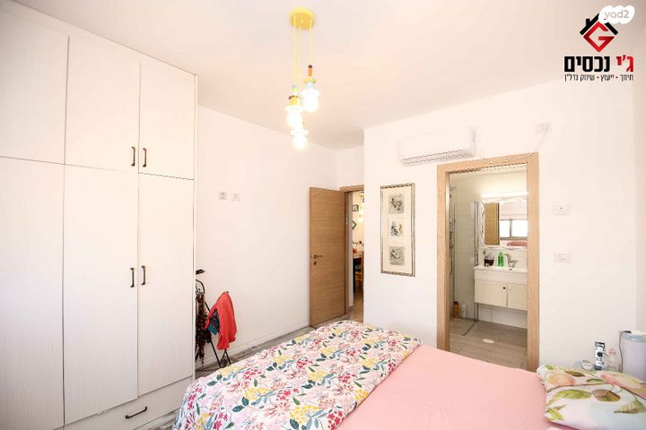 דירה, הדרים, חלומות זכרון, זכרון יעקב