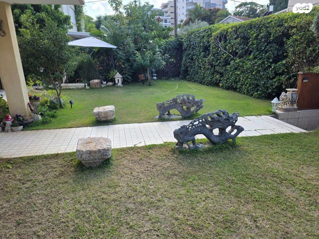 שכונת הותיקים