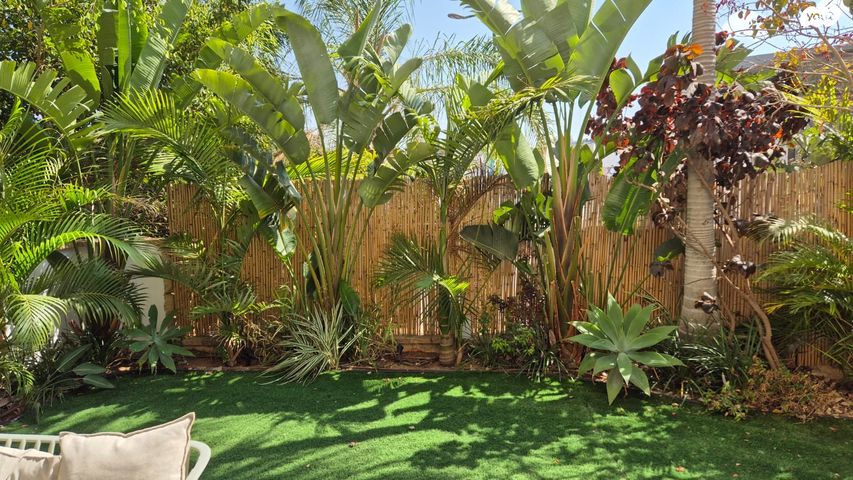 דירת גן, קרית הפרחים - 2005, רעננה