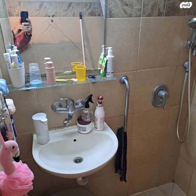 דירה, יחזקאל דנין, לב העיר, בת ים