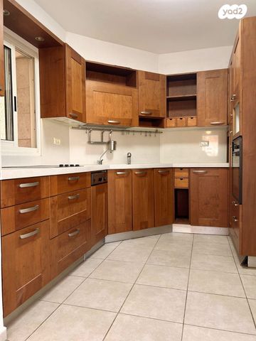 דירה, משה קול, בית הכרם, רמת בית הכרם, ירושלים