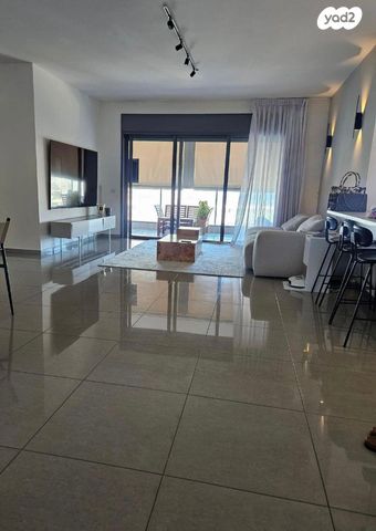 דירה, דרום מערב ותיק, בת ים