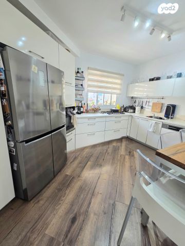 דופלקס, שדרות בן גוריון, נווה סביון, אור יהודה