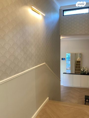 בית פרטי/ קוטג', ועידת קטוביץ', תל אביב יפו