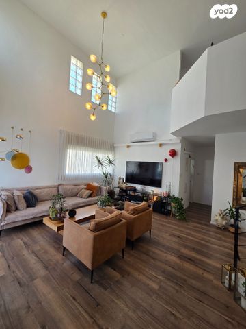 דופלקס, שדרות בן גוריון, נווה סביון, אור יהודה