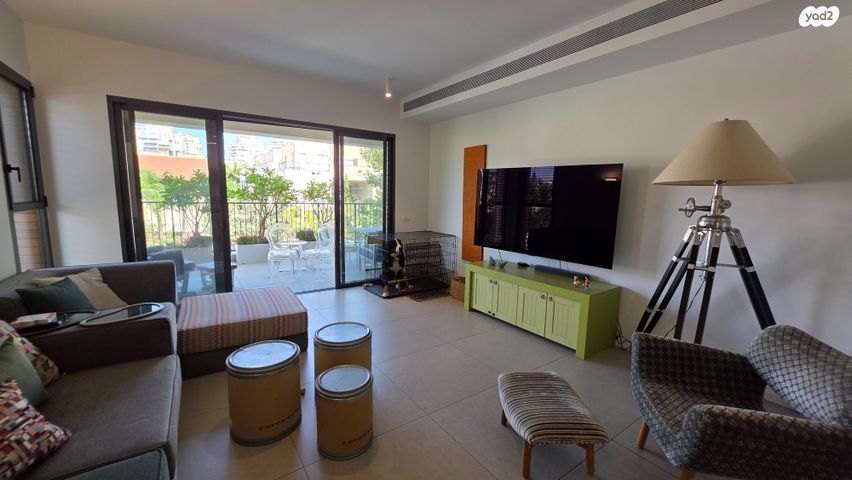 דירה, אז"ר, אלון, רמת השרון