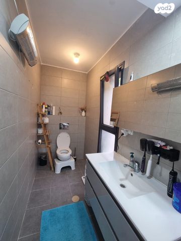 בית פרטי/ קוטג', נעלה