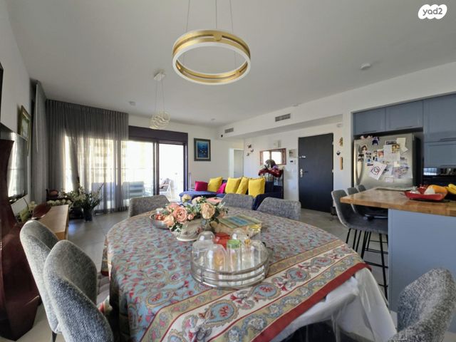 דירה, מרכז דרום, רעננה