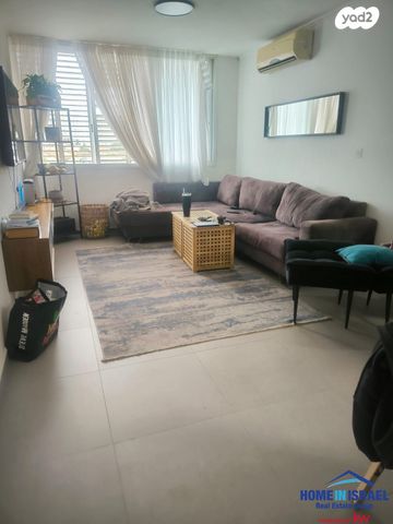 דירה, נחום, רמת ידין, נתניה