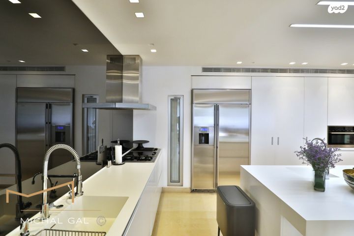 דו משפחתי, גבעת סביון, גני תקווה