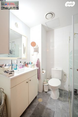 דירה, שדרות ההשכלה 17, ביצרון ורמת ישראל, תל אביב יפו