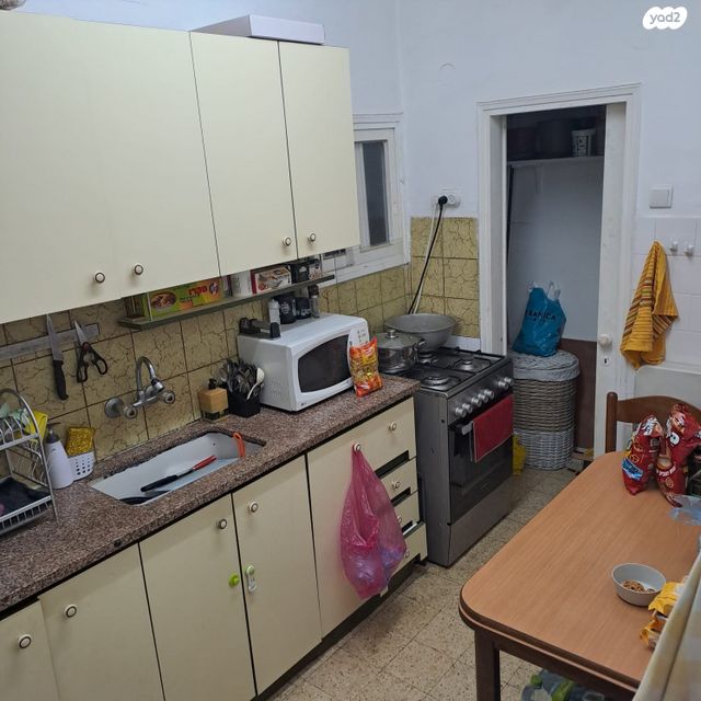 דירה, יחזקאל דנין, לב העיר, בת ים