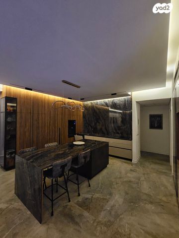 דירה, ג'ו עמר, הקריה מע"ר, אשדוד