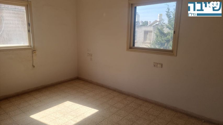 דירה, ישראל אהרוני, א' / צפון מזרח העיר, רחובות