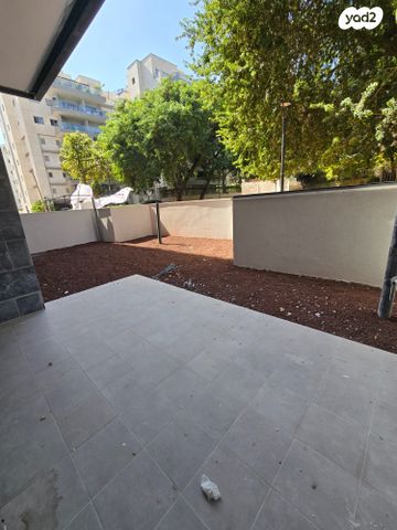 דירת גן, קרית ויצמן, רעננה