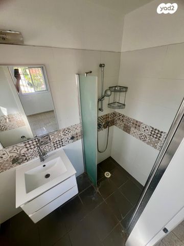 דירה, התותחנים, כפר סבא