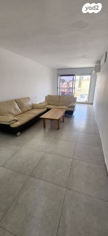 דירה, אברהם אבינו 33, שכונה ד', באר שבע