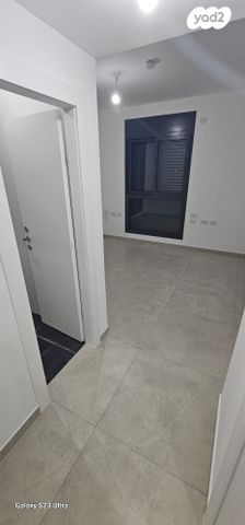 דירה, אמנון ליפקין שחק, נוף הטיילת, נתניה