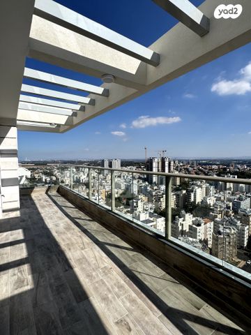 דירה, בורוכוב 3, צפון מערב מרכז העיר, נתניה