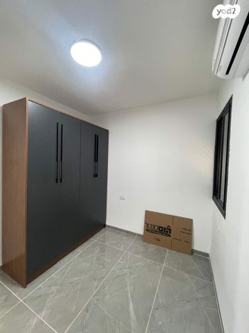 דירה, ז'בוטינסקי 9, גבעה א', שביט, קרית אתא