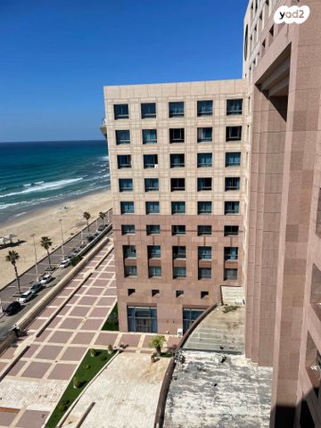 דירה, דוד אלעזר 10, חוף הכרמל, חיפה