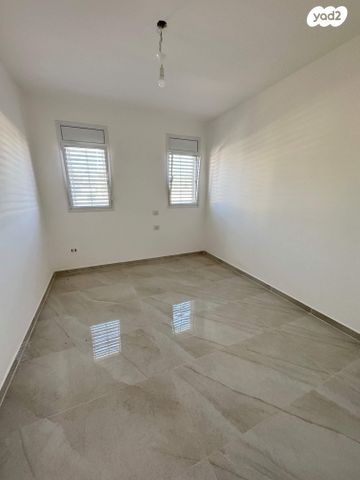 בית פרטי/ קוטג', נווה שרון / שער העיר, נתיבות