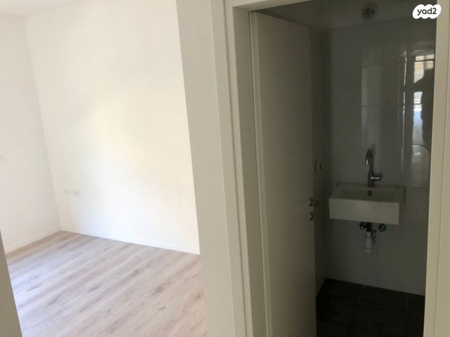 דירה, סירקין 28, פועלי הרכבת, גבעתיים