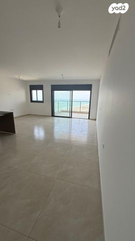 דירה, הרב הרצוג, צפון מערב מרכז העיר, נתניה