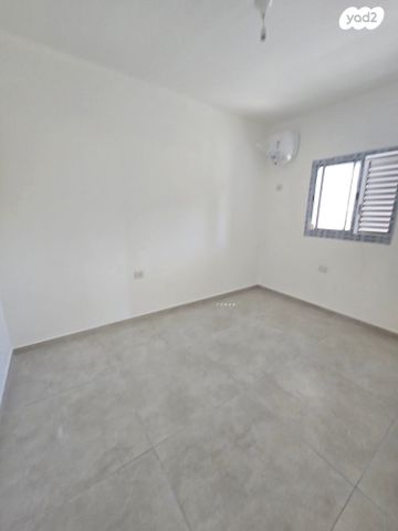 דירה, אליהו גולומב, שיפר, פתח תקווה