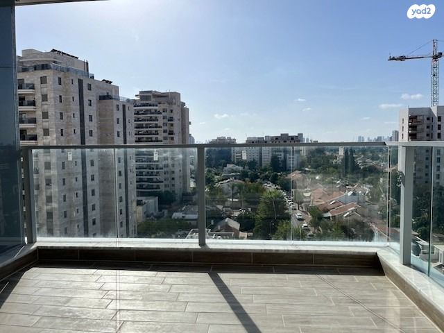 דירה, ש"י עגנון, שיכון רסקו, קרית אונו