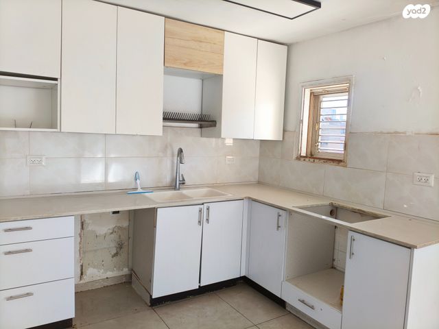 דירה, הערבה, ג'סי כהן, חולון