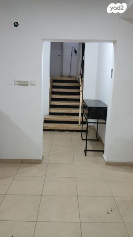 בית פרטי/ קוטג', בית נחמיה