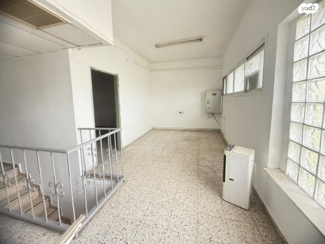 מבני תעשיה, הנפח, עמק שרה, באר שבע